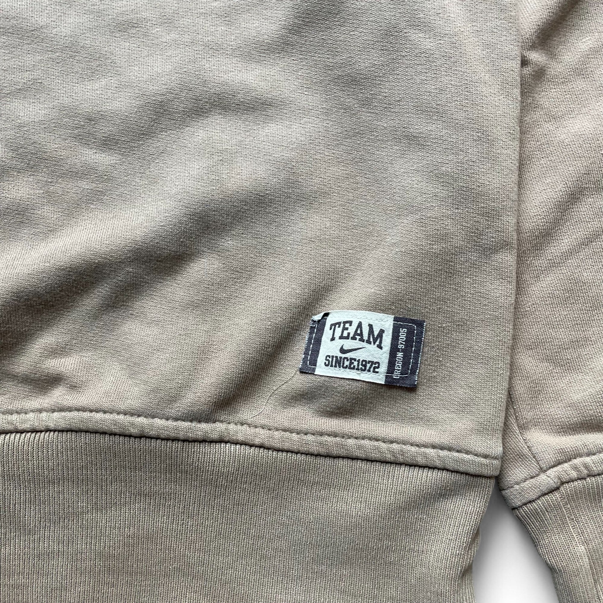 (S) Nike Vintage Sweater