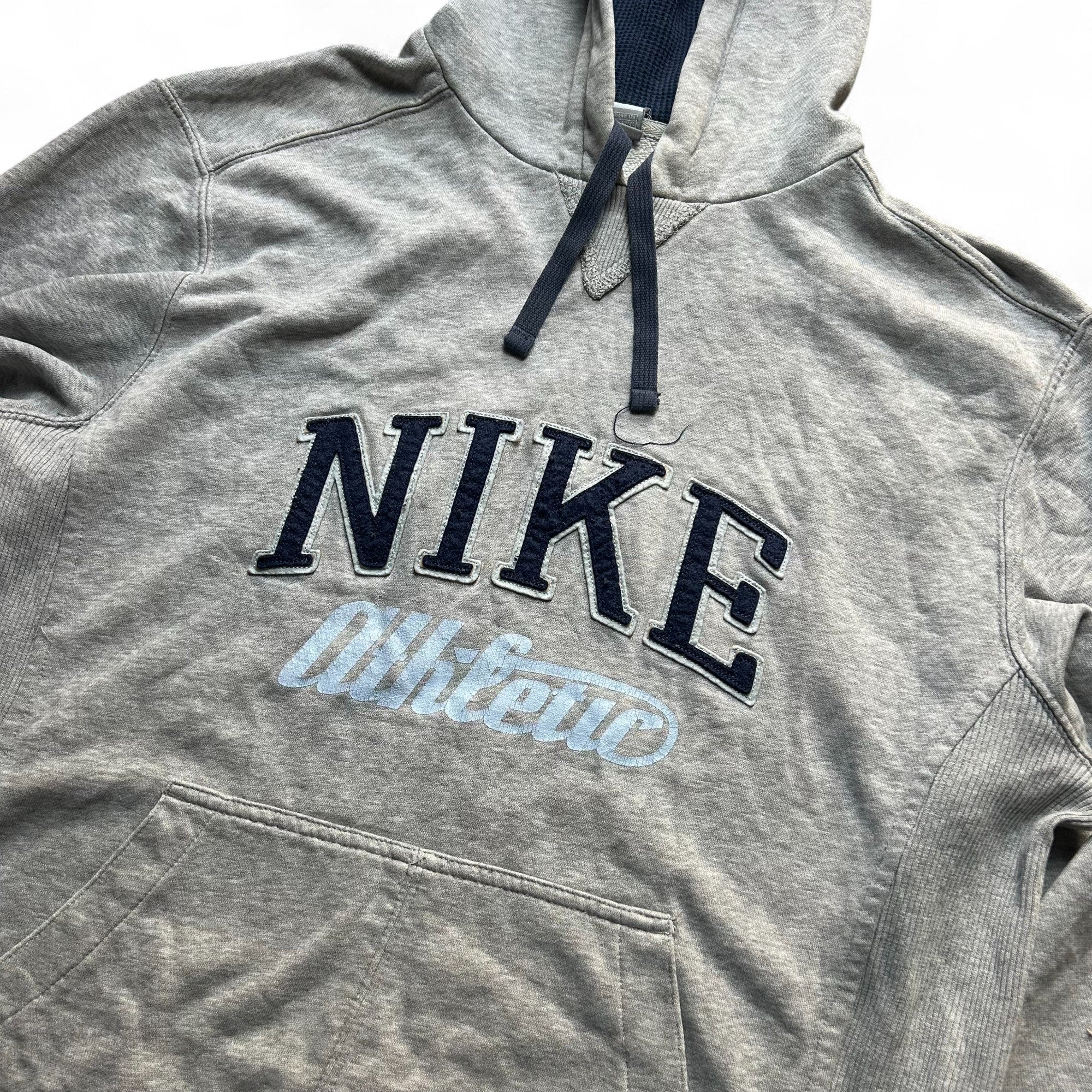 (M) Nike Sweater Hoodie