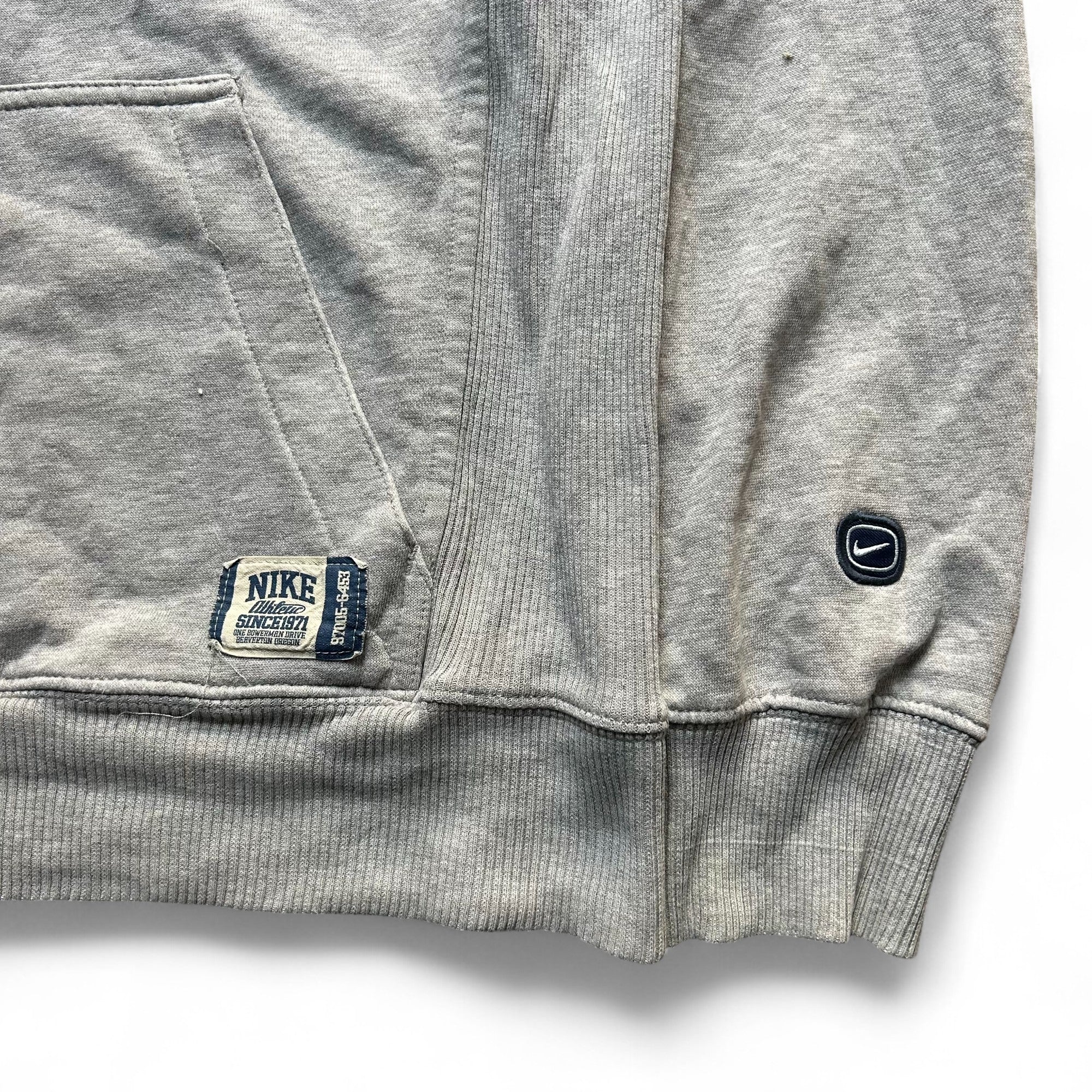 (M) Nike Sweater Hoodie