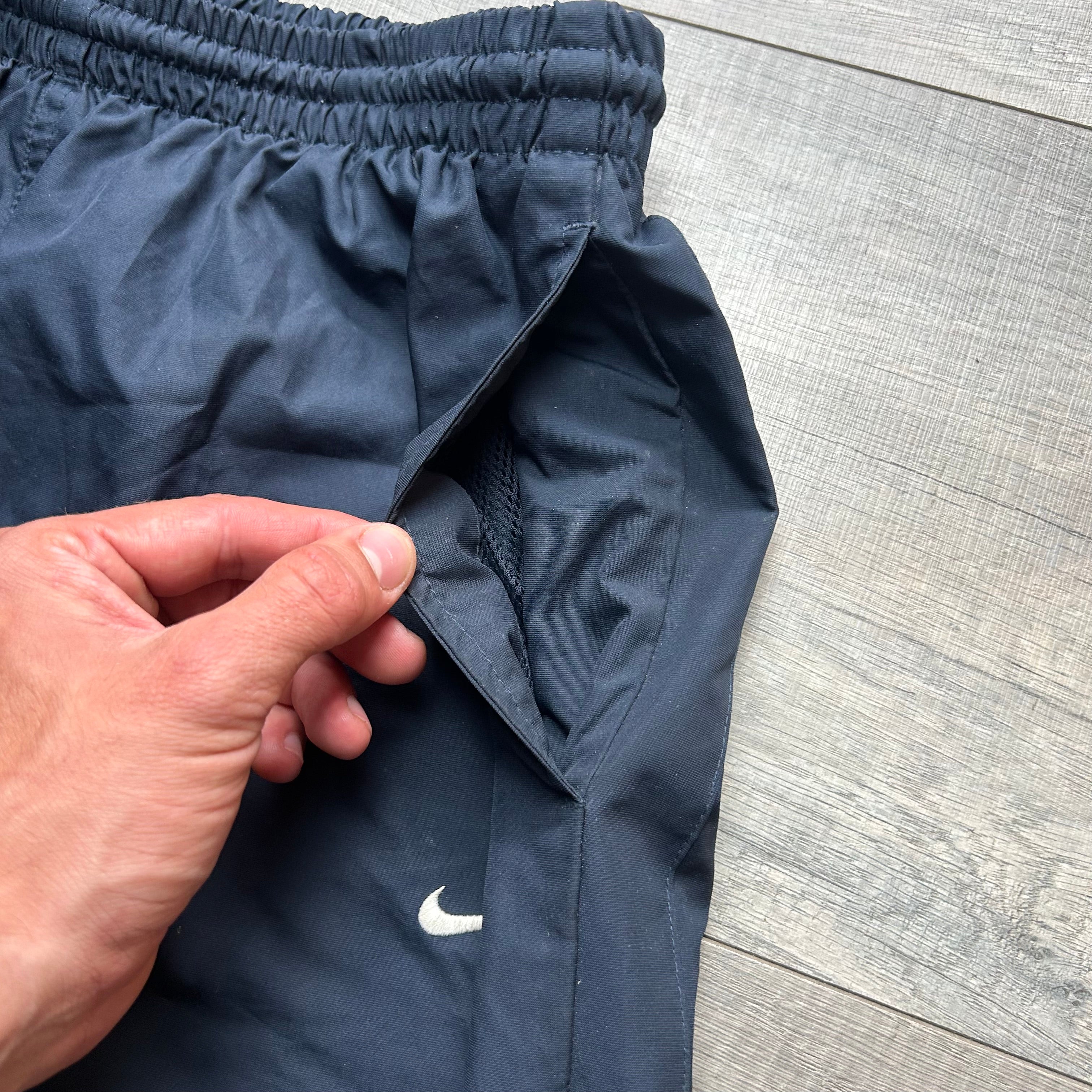 (M) Nike Baggy Trackpants